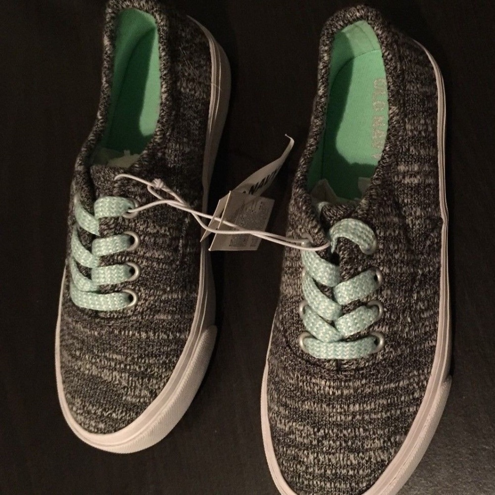 Old Navy Girls Gray Jersey Knit SNEAKERS SHOES